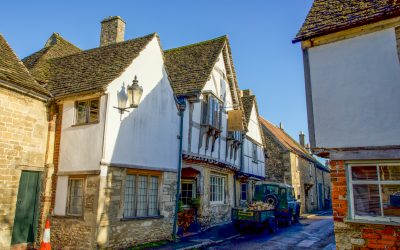 The Sign of the Angel at Lacock: Late 15th C Inn named after a gold coin