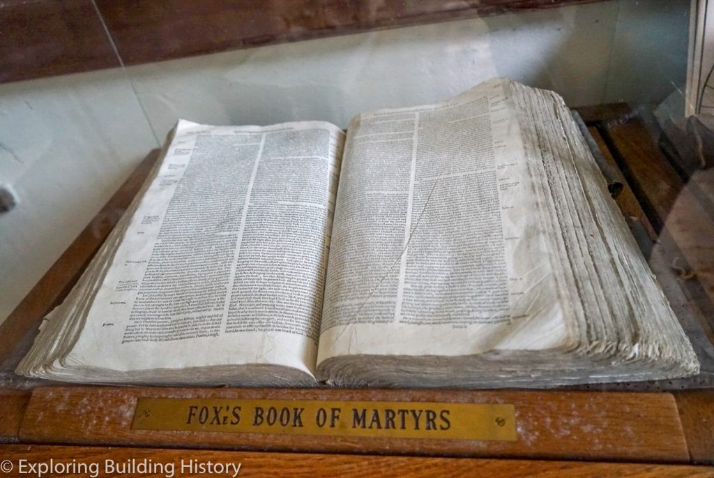 Elizabethan Church: Books, & Hourglasses | Exploring Building History