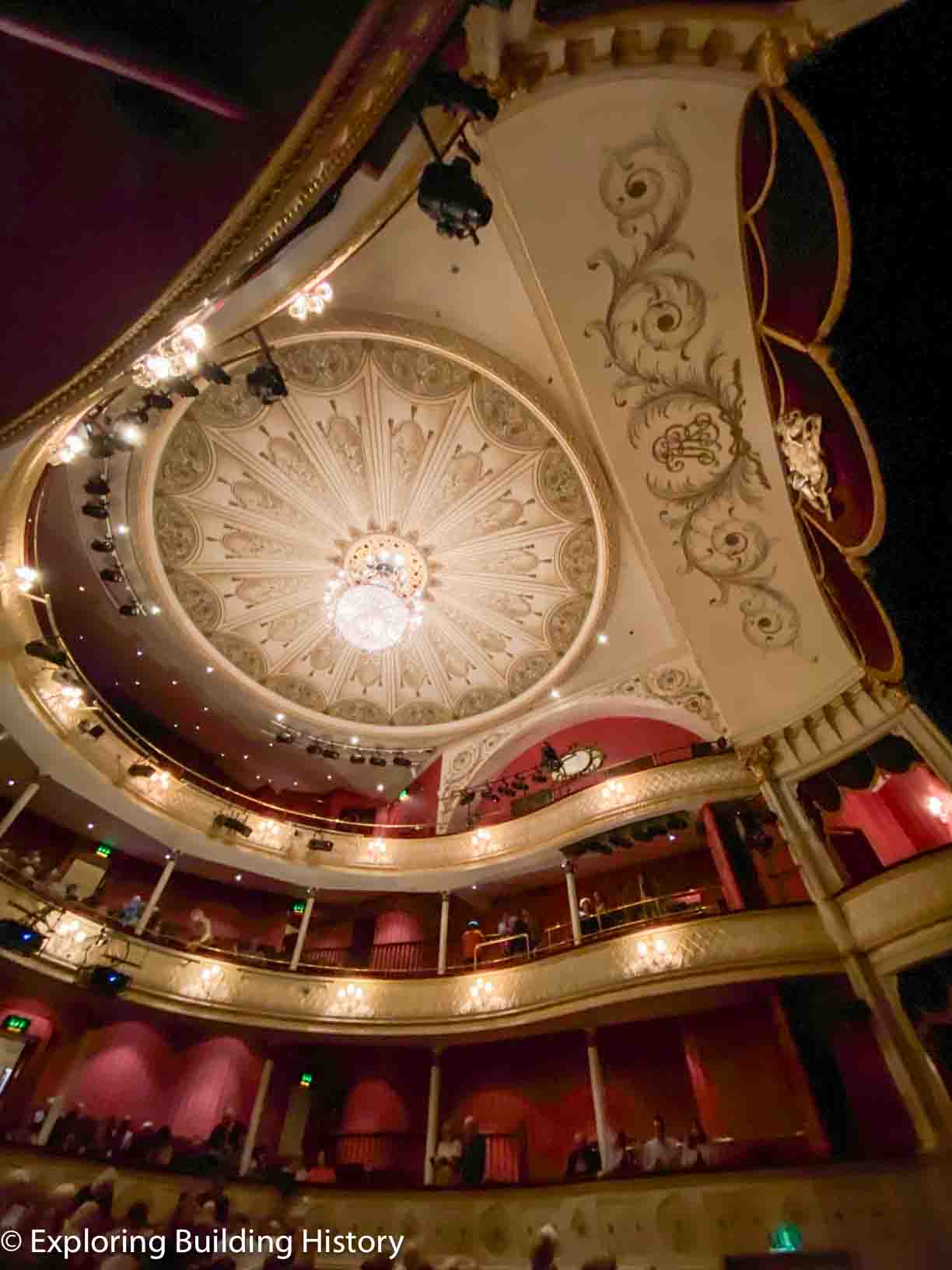 DIARIES OF EDWARD PHELIPS V: Going to the Theatre January to April 1779