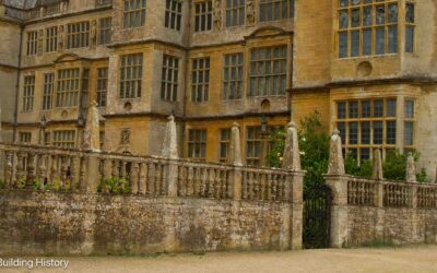 MONTACUTE HOUSE BALUSTRADE: Individual Masons at Work